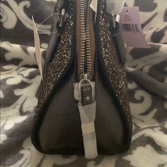 Purse - Picture 5 of 6